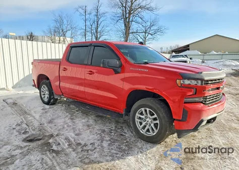 2019 Chevrolet Silverado K1500 Rst z USA, uszkodzony, nr VIN 3GCUYEED0KG119751